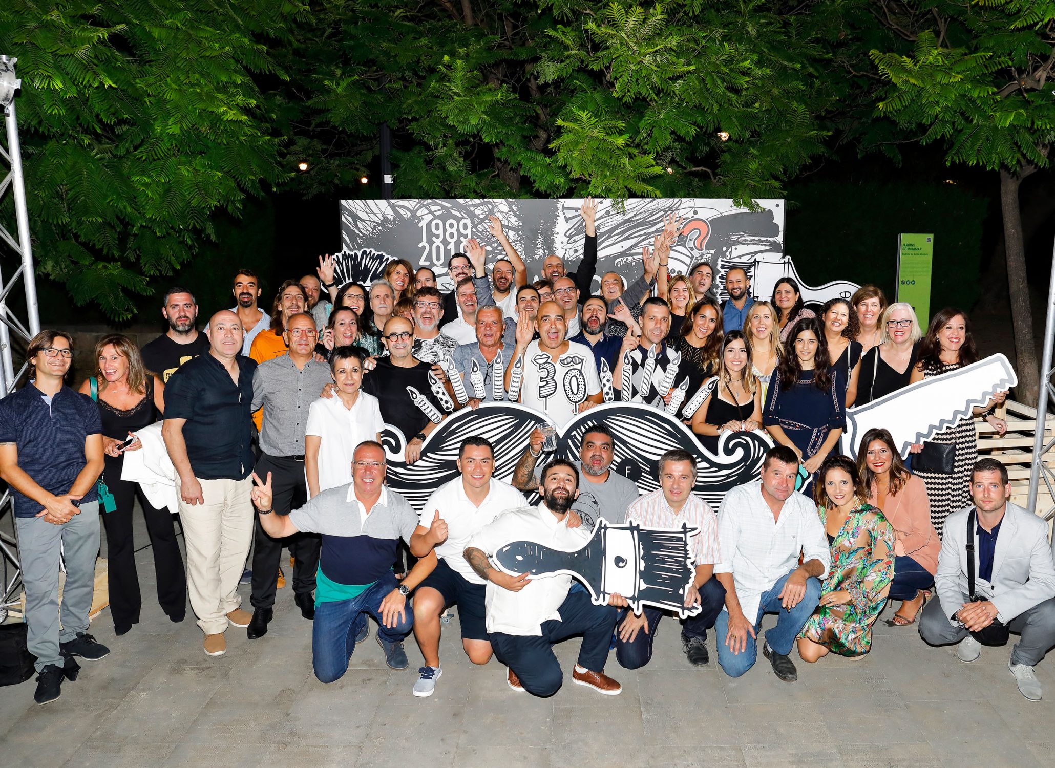 foto_equip_30anys foto_equip_30anys